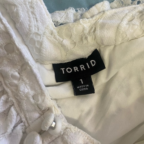 Torrid White Ruffled Blouse with Square Neckline - Picture 4 of 9